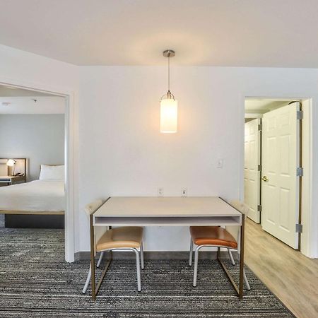 Alluxsuites At 1876, Ascend Hotel Collection Tallahassee Extérieur photo