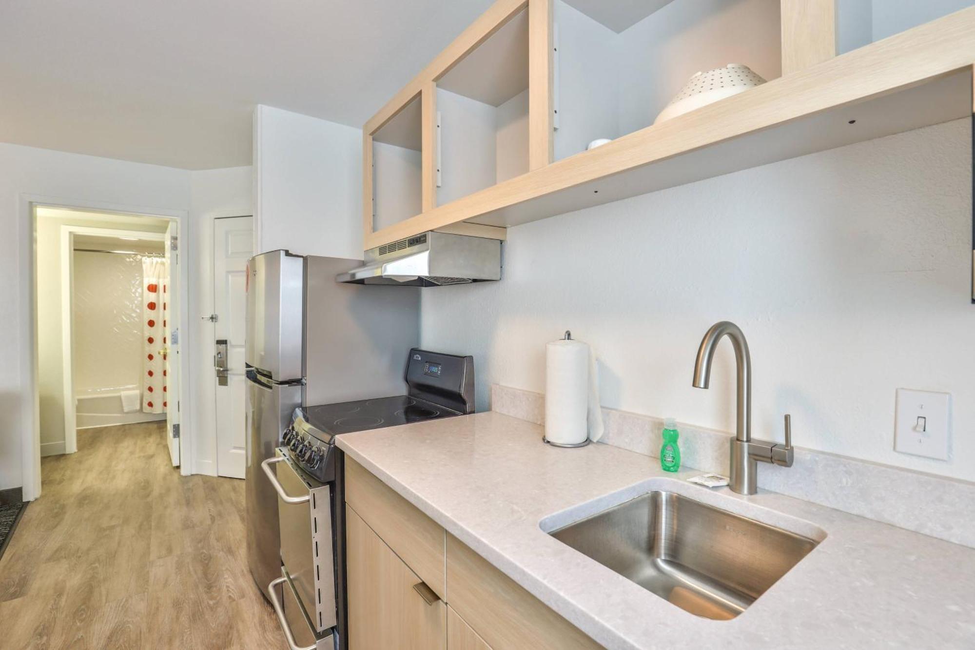 Alluxsuites At 1876, Ascend Hotel Collection Tallahassee Extérieur photo