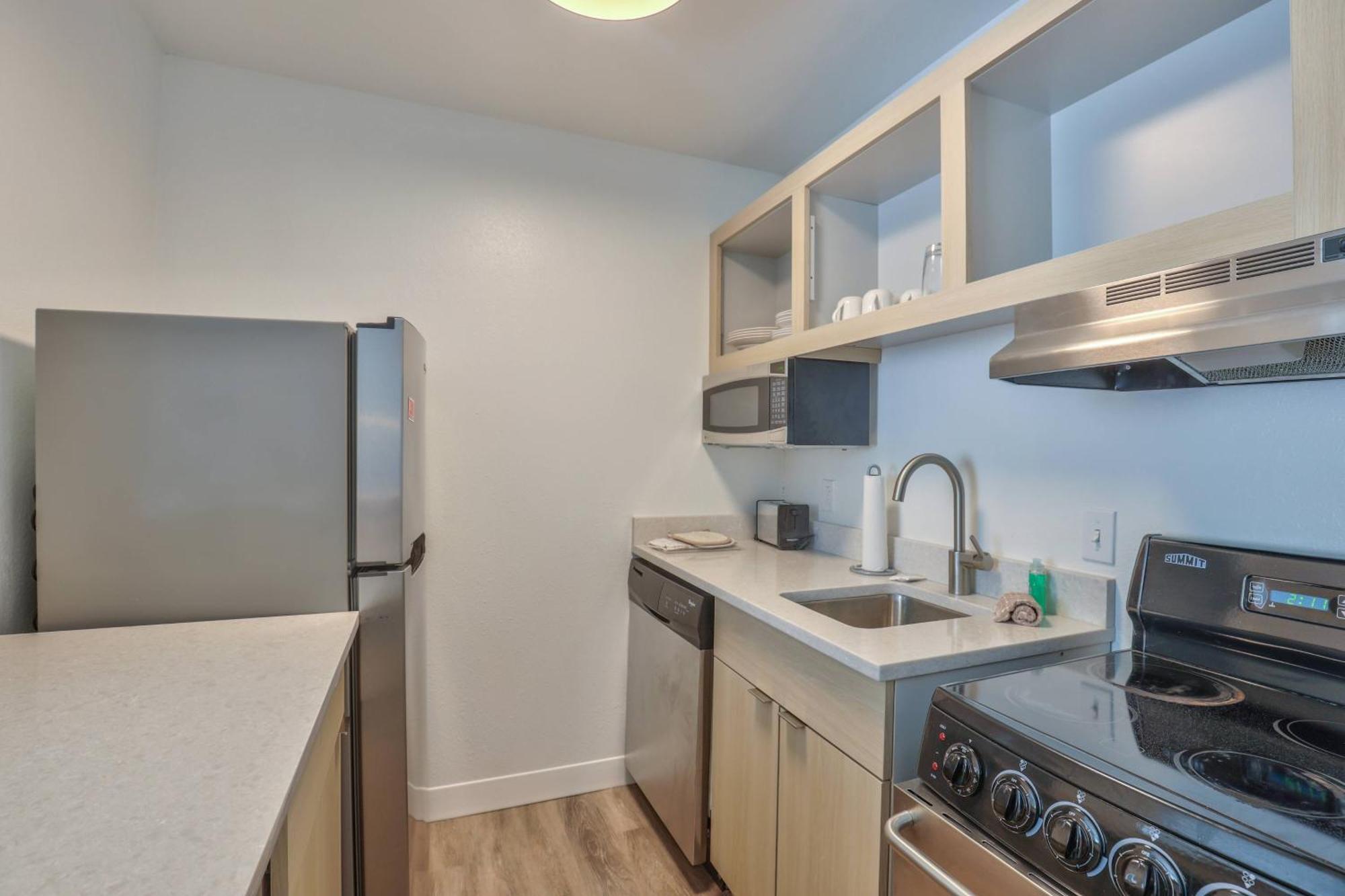Alluxsuites At 1876, Ascend Hotel Collection Tallahassee Extérieur photo