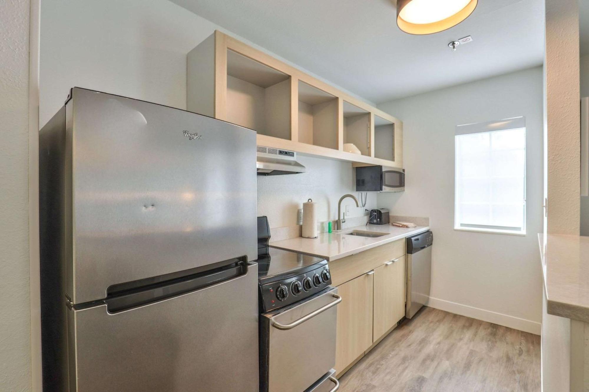 Alluxsuites At 1876, Ascend Hotel Collection Tallahassee Extérieur photo
